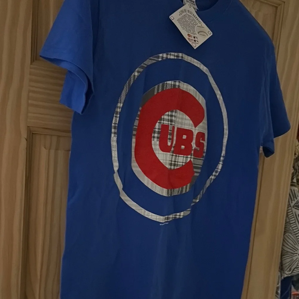 Chicago Cubs brand new Blue Short Sleeve T shirt! Size Small # - Picture 1 of 2